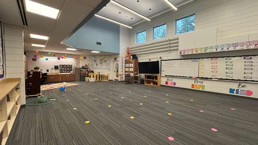 Westridge Elementary School Room C23 - Music in Lake Oswego