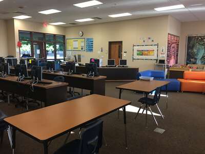 Shannon Ranch Elementary Library in Visalia