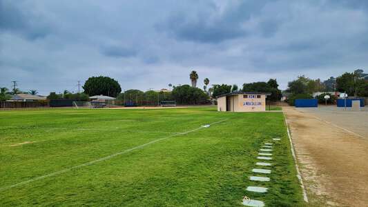 La Mesa Dale Elementary School Field - Practice in La Mesa