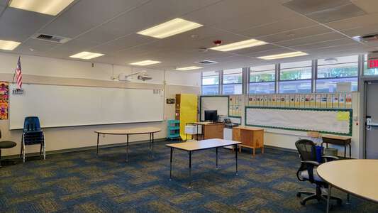 Andrew Jackson Elementary School Classroom Standard in Riverside