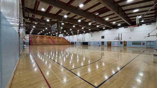 Jackson Middle School Court 3 - Room A112 in Portland
