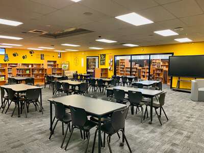 Hyde Park Middle School Library in Las Vegas