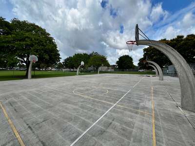 Claude Pepper Elementary School Outdoor Basketball Courts in Miami