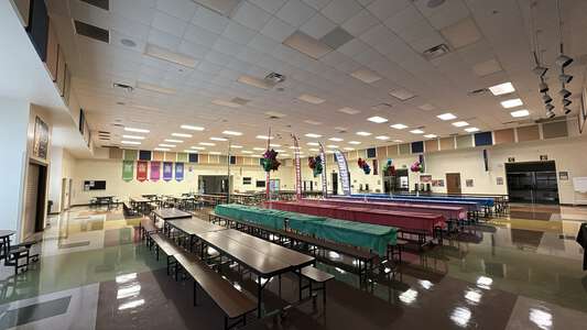 Winding Waters K-8 Cafeteria - Large in Brooksville 5