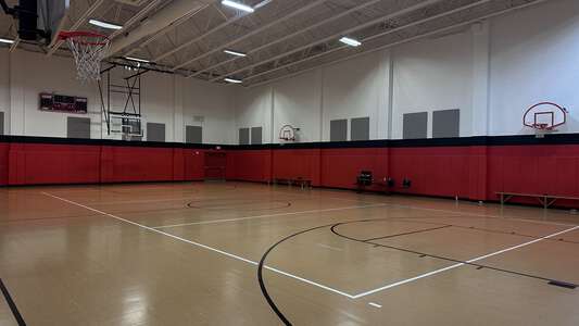 Freeport Intermediate School Auxiliary Gym in Freeport