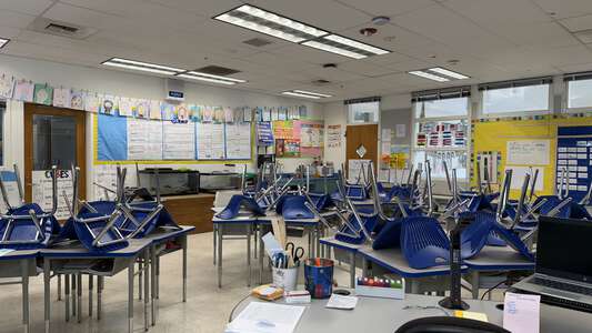 Abbott Elementary School Classroom Standard in Lynwood
