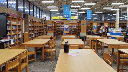 Bearden Middle School Library in Knoxville