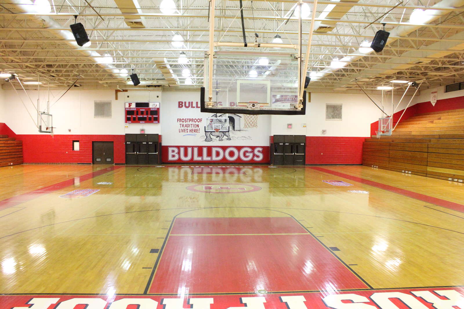 Rent a Gym (Medium) in Frostproof FL 33843