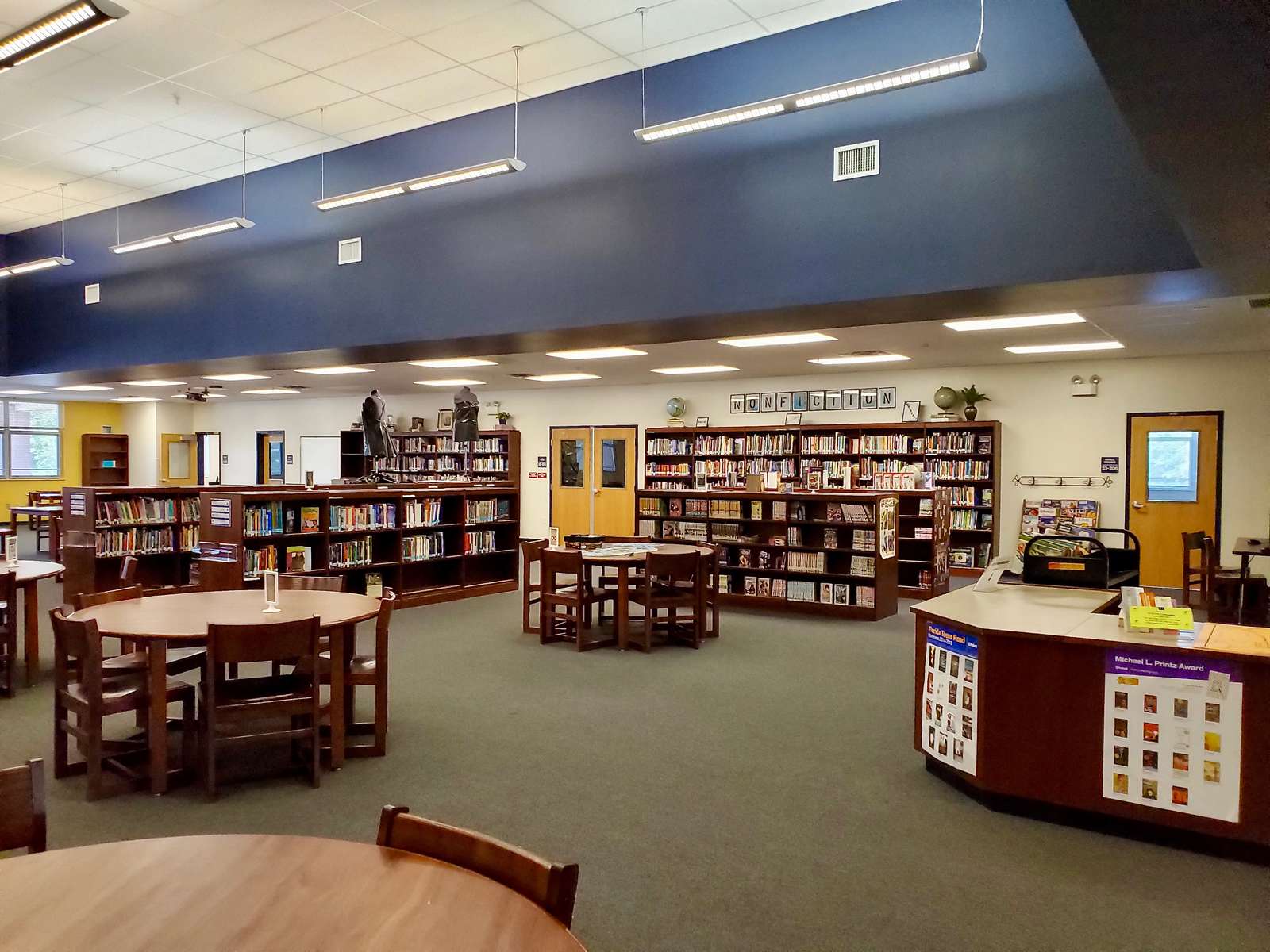 Rent a Library in Winter Haven FL 33880