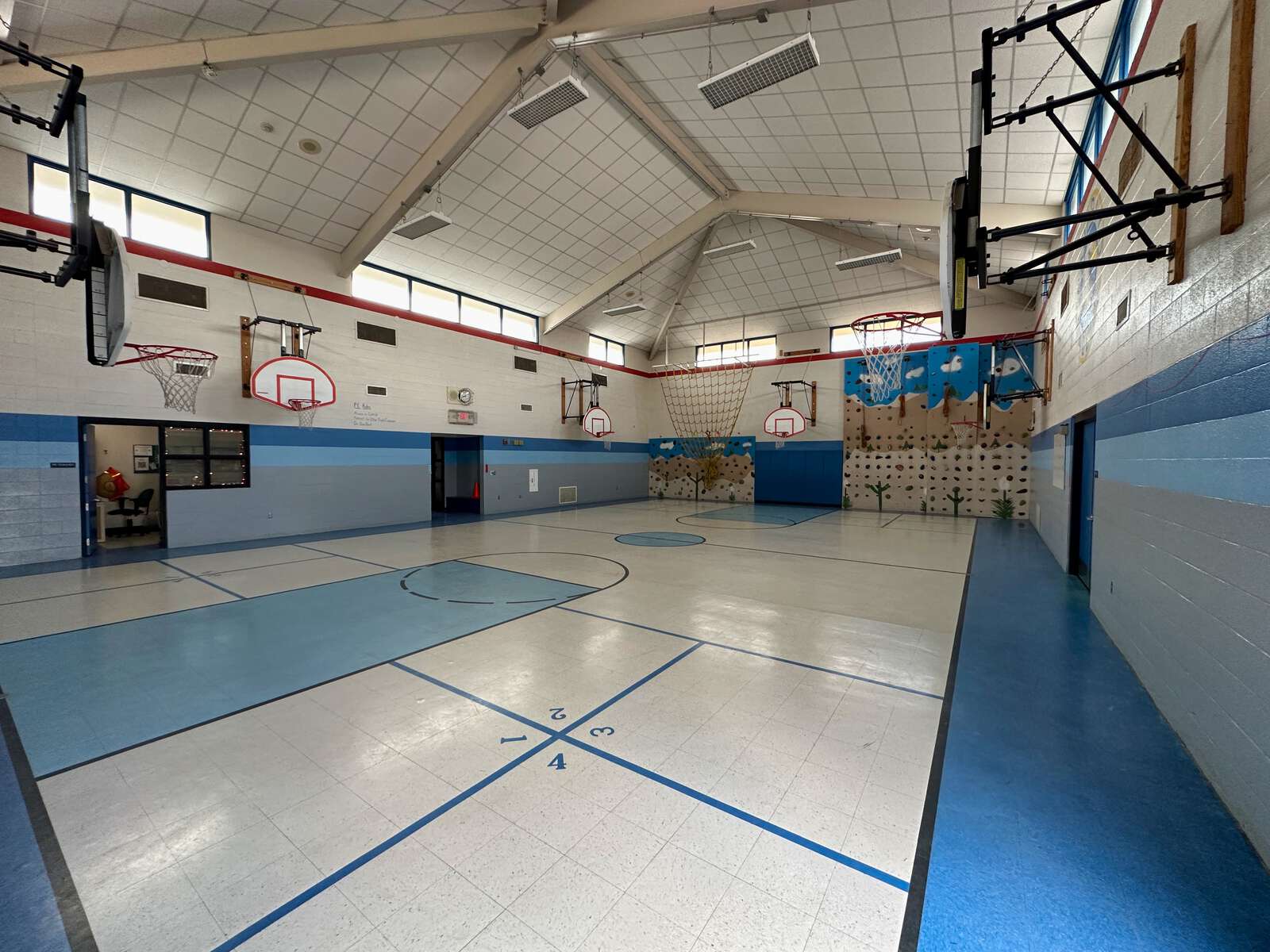 Rent a Gym (Medium) in Albuquerque NM 87105