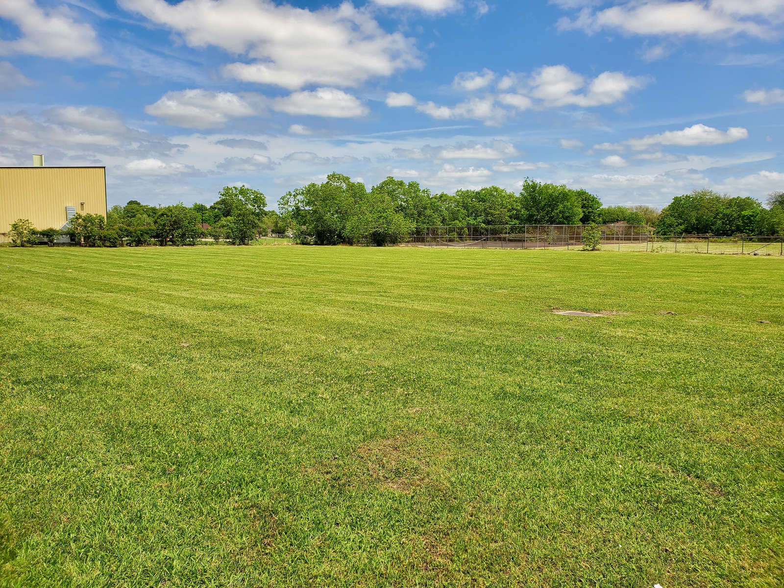 Rent a Field (Small) in Missouri City TX 77489