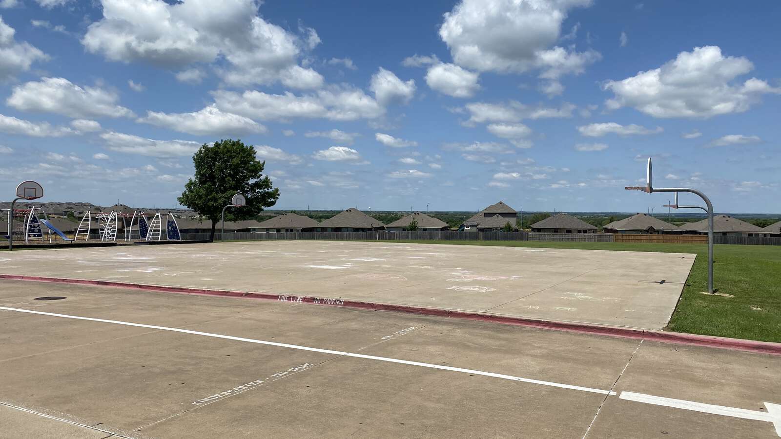 Rent a Basketball Courts (Outdoor) in Fort Worth TX 76123