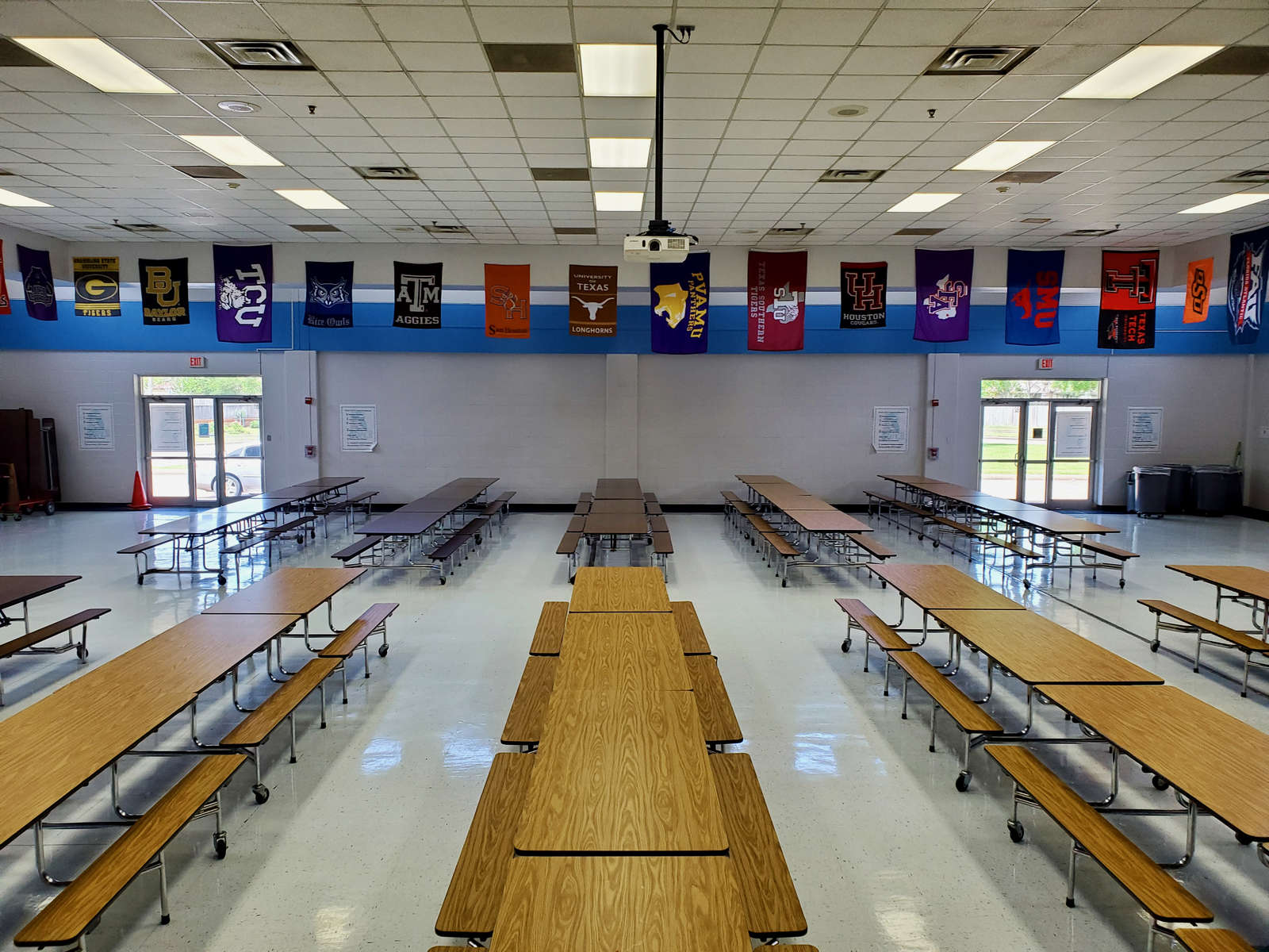 Rent a Cafeteria (Small) in Missouri City TX 77489