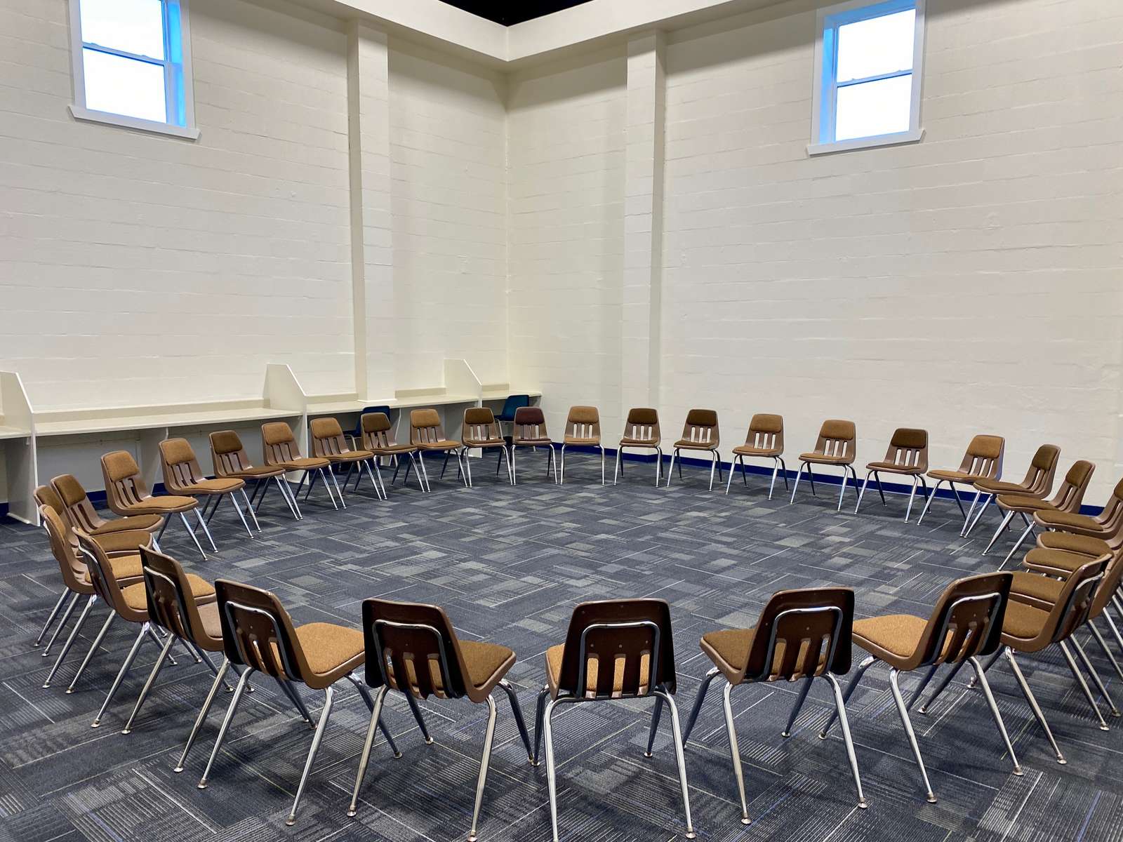 Rent a MPR (Small) in HoweyInTheHills FL 34737