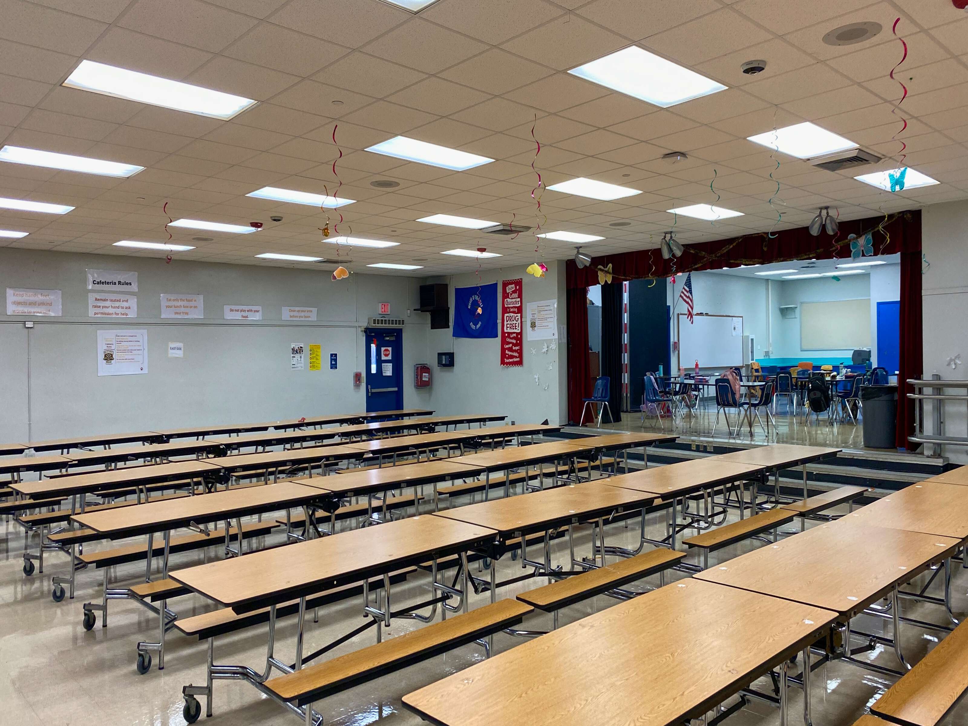 Rent A Cafeteria Small In Coconut Creek FL 33066 rent-a-cafeteria-small-in-coconut-creek-fl-33066