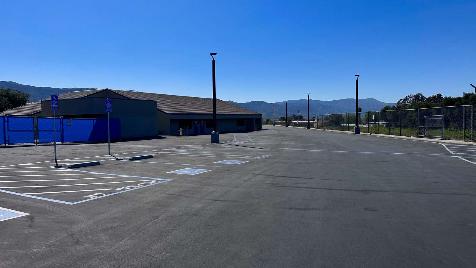 Rent a Parking Lot (Large) in Wildomar CA 92595