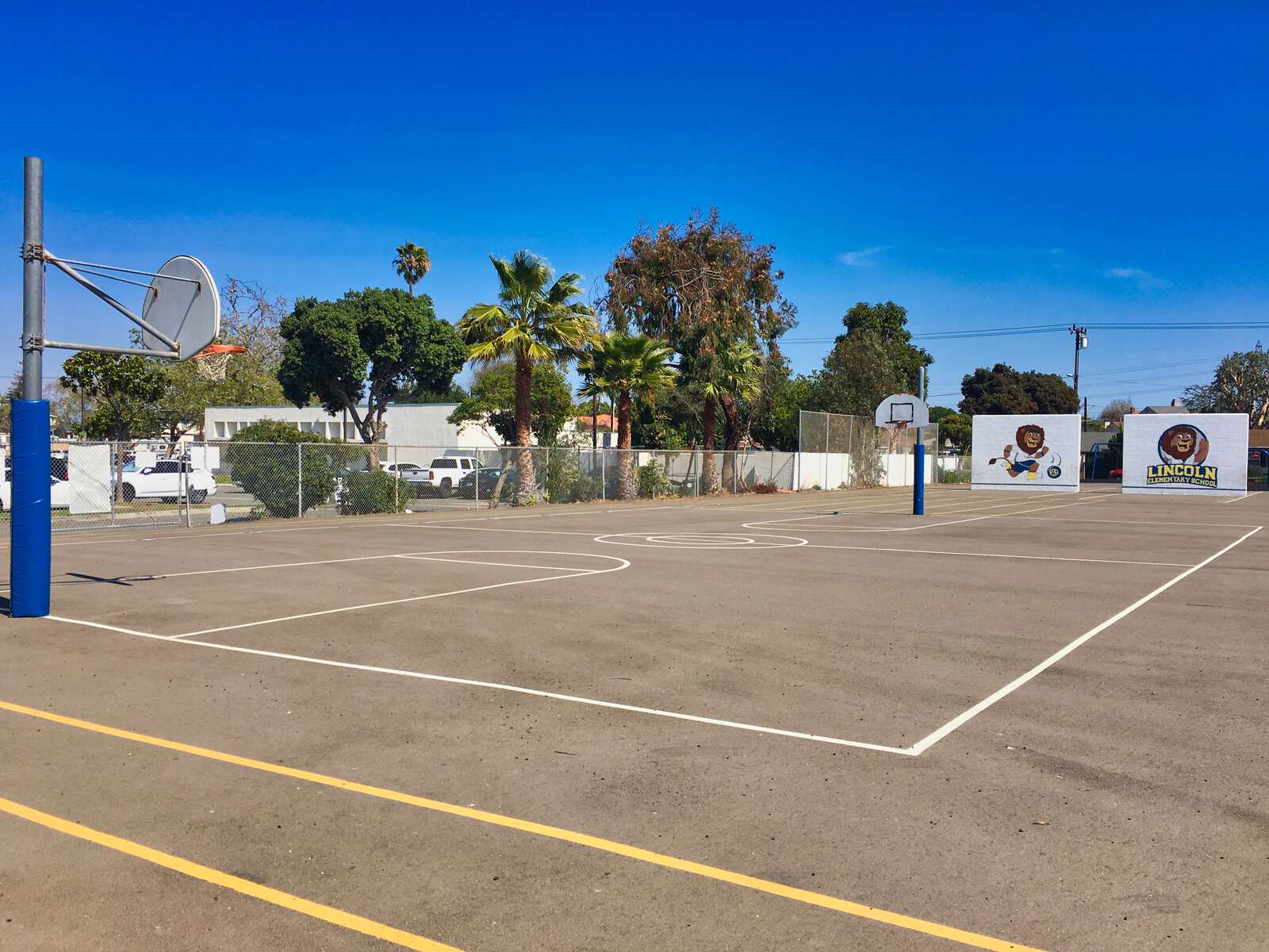 Rent a Basketball Courts (Outdoor) in Redondo Beach CA 90278