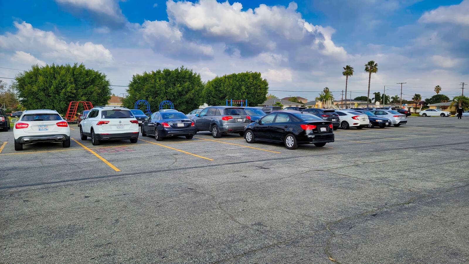Rent a Parking Lot (Small) in Inglewood CA 90305