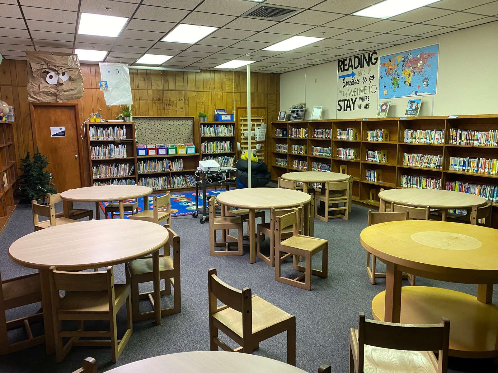 Rent a Library (Small) in Eustis FL 32726
