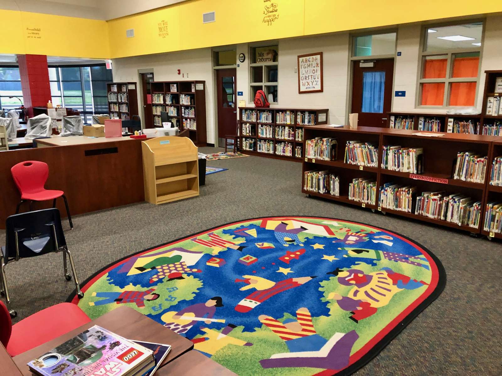 Rent a Library (Small) in Springdale AR 72764