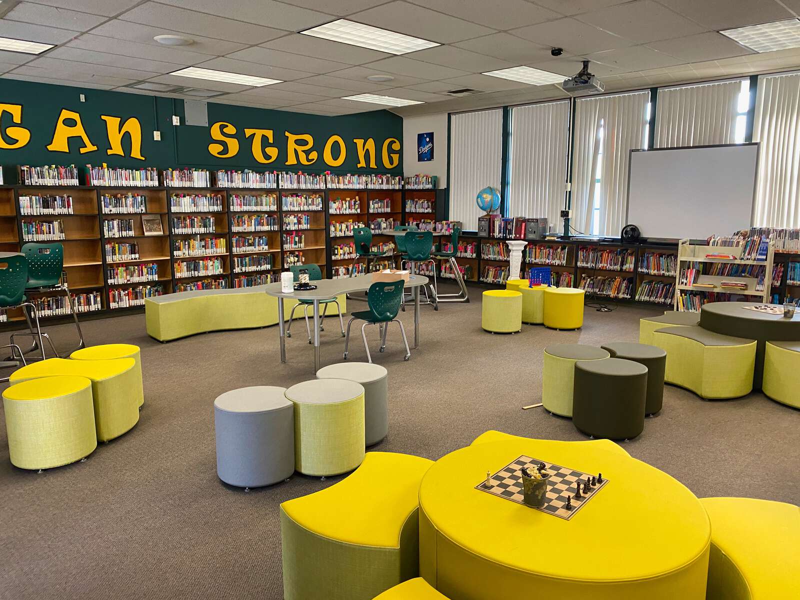 Rent a Library (Medium) in Bakersfield CA 93306