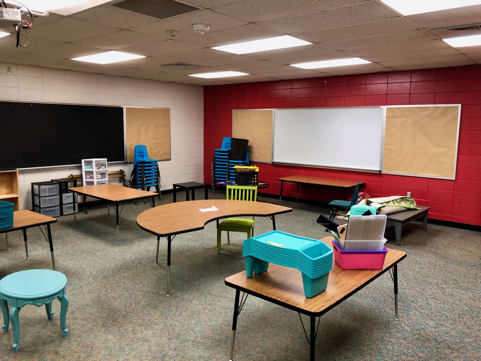 Walker Elementary School Classroom Standard in Springdale Arkansas