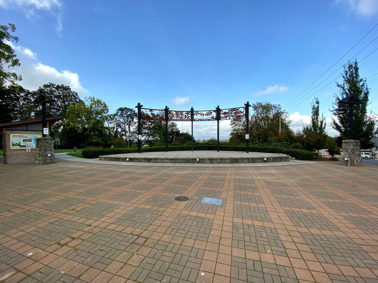 City of Ridgefield Overlook Park: Plaza, Stage and Grassy Areas in Ridgefield Washington