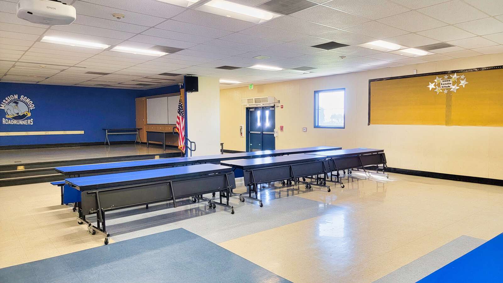 Rent a Cafeteria (Small) in Ontario CA 91762