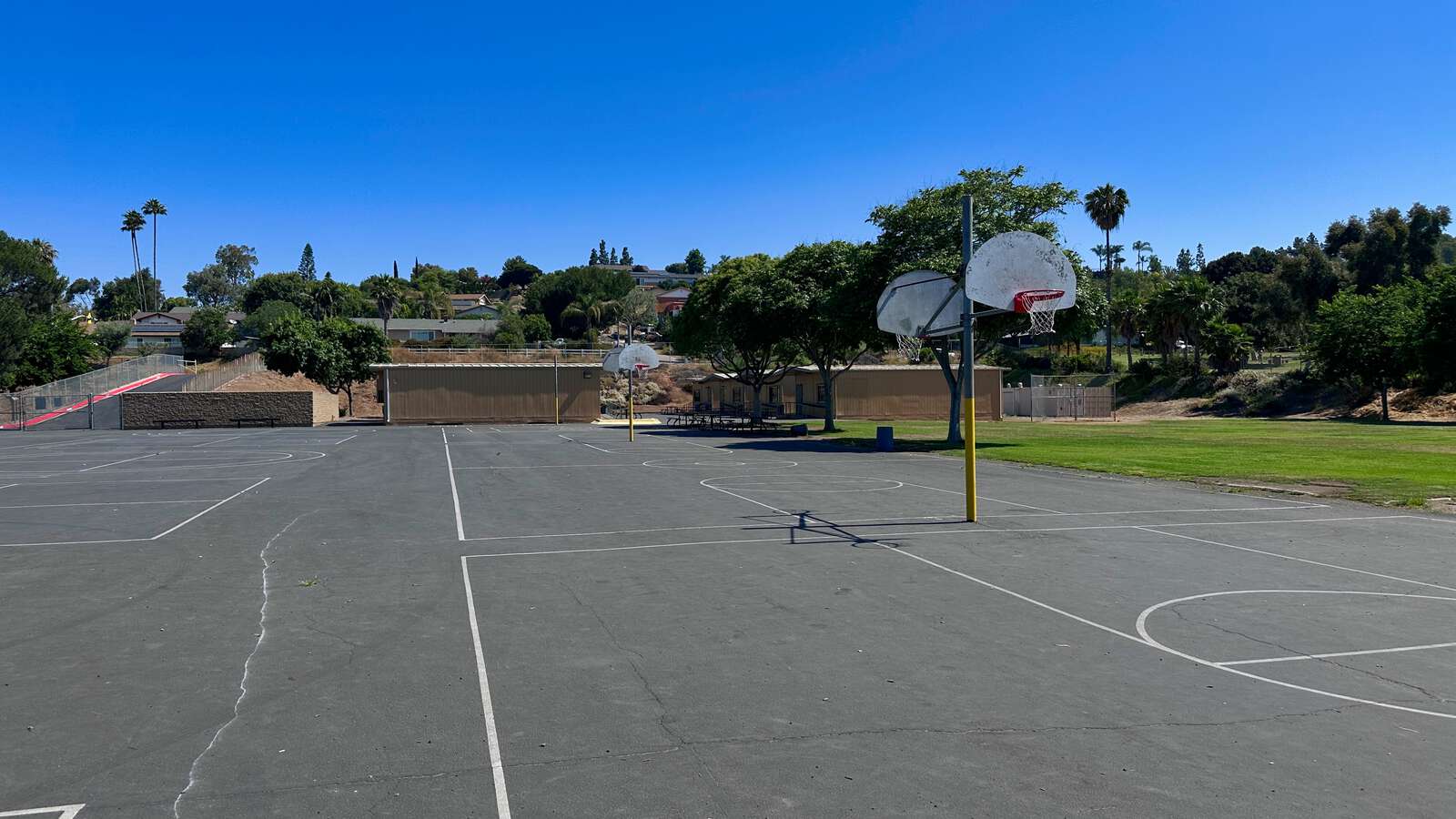 Rent a Basketball Courts (Outdoor) in La Mesa CA 91941