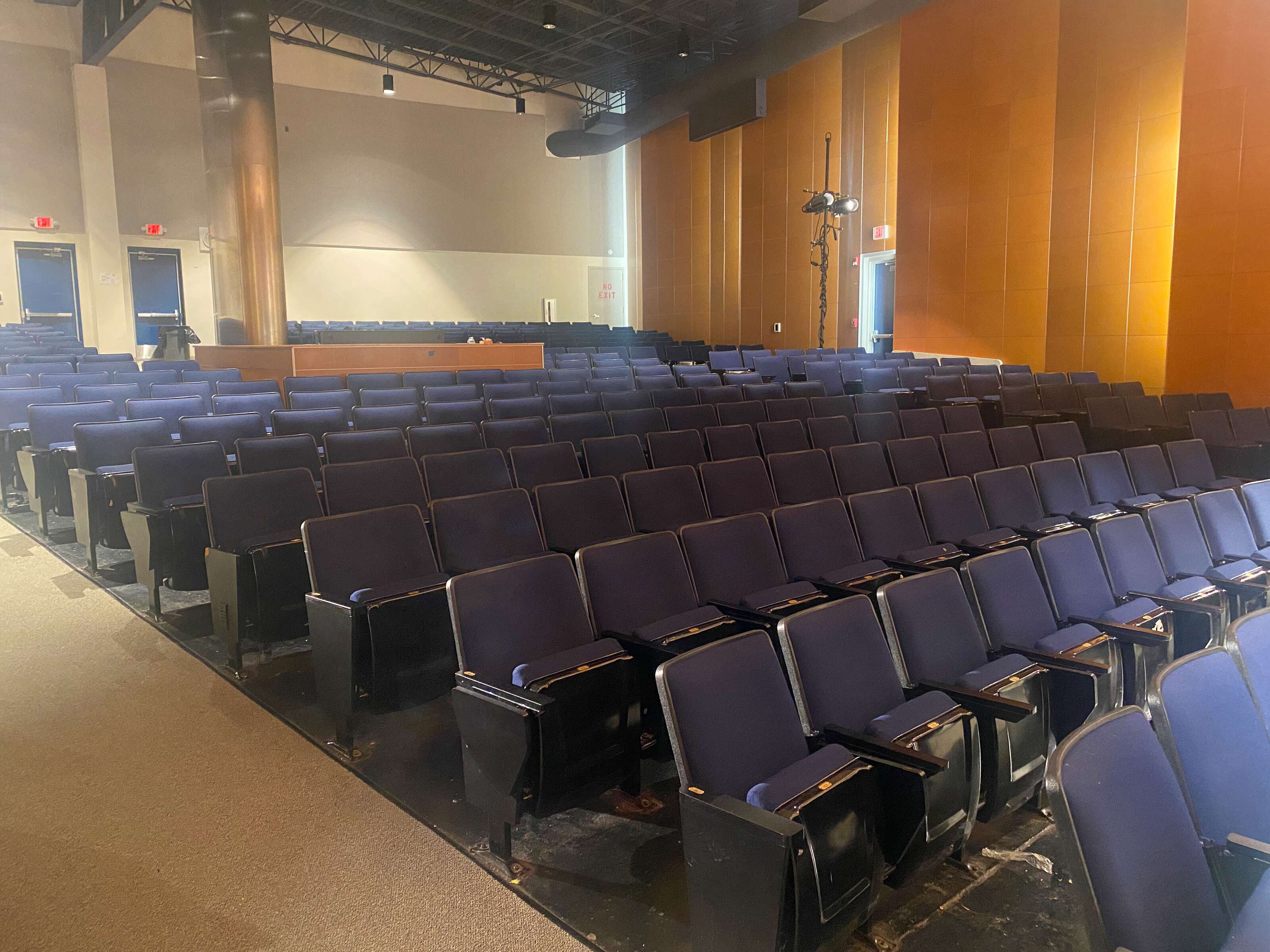 rent-a-auditorium-in-pompano-beach-fl-33060