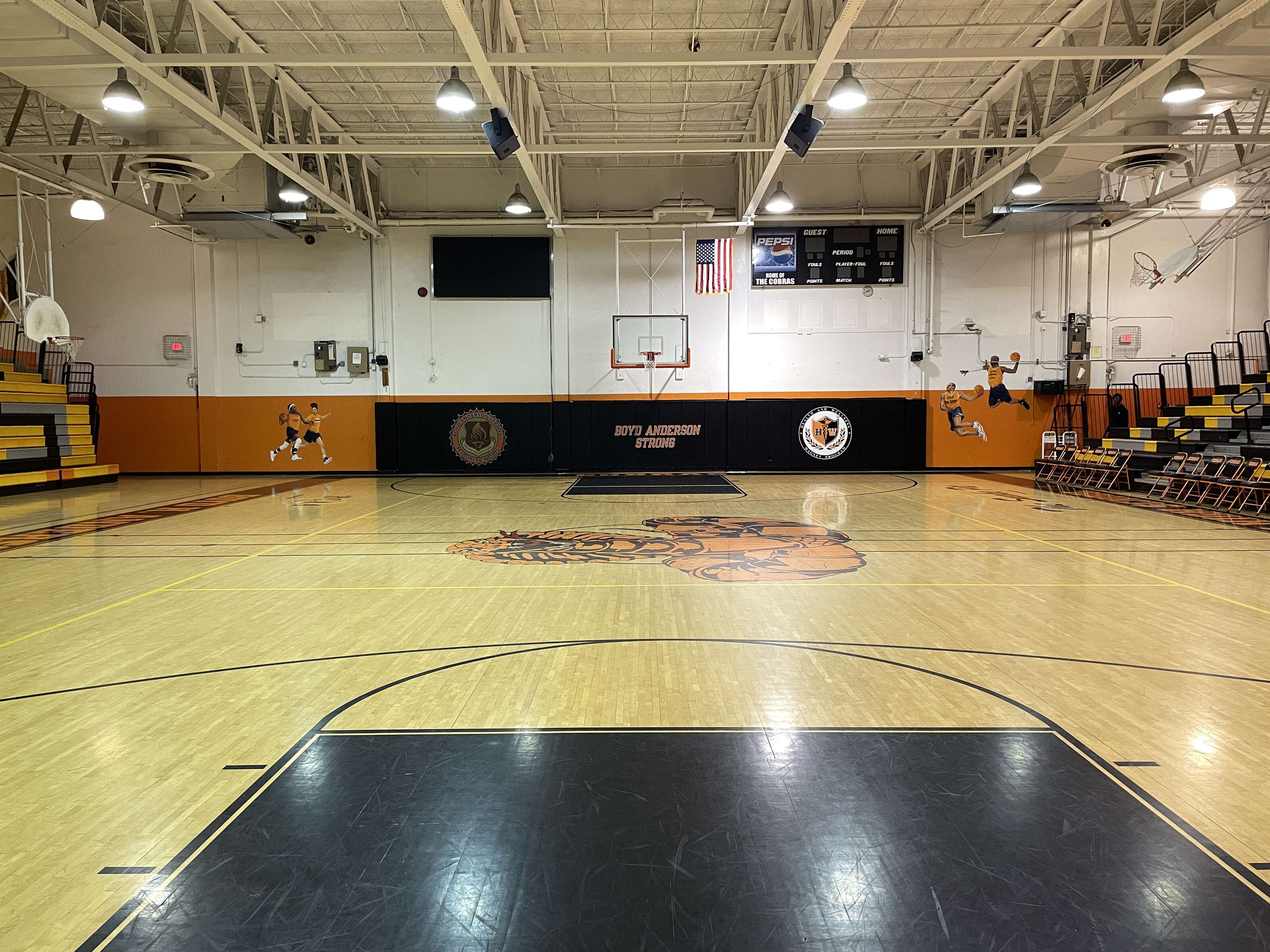 Rent a Gym (Large) in Laud Lakes FL 33309