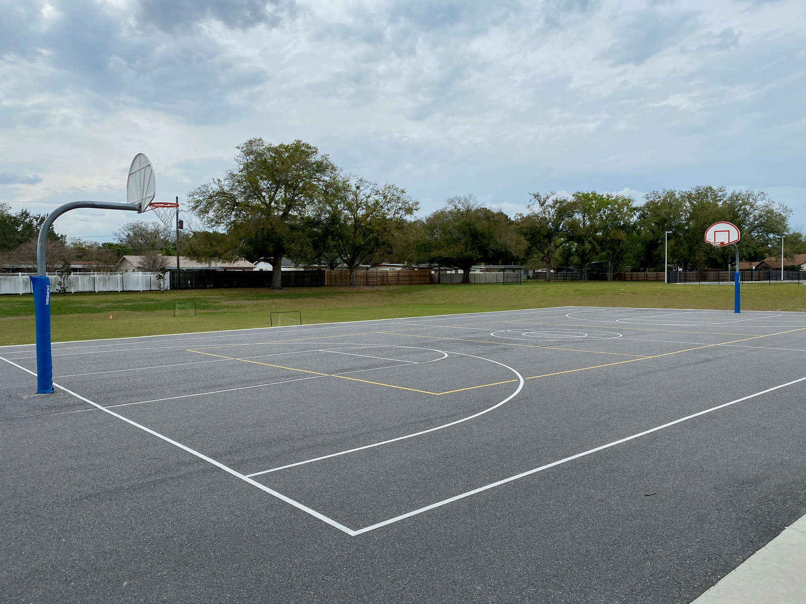 Rent a Basketball Courts (Outdoor) in Orlando FL 32812