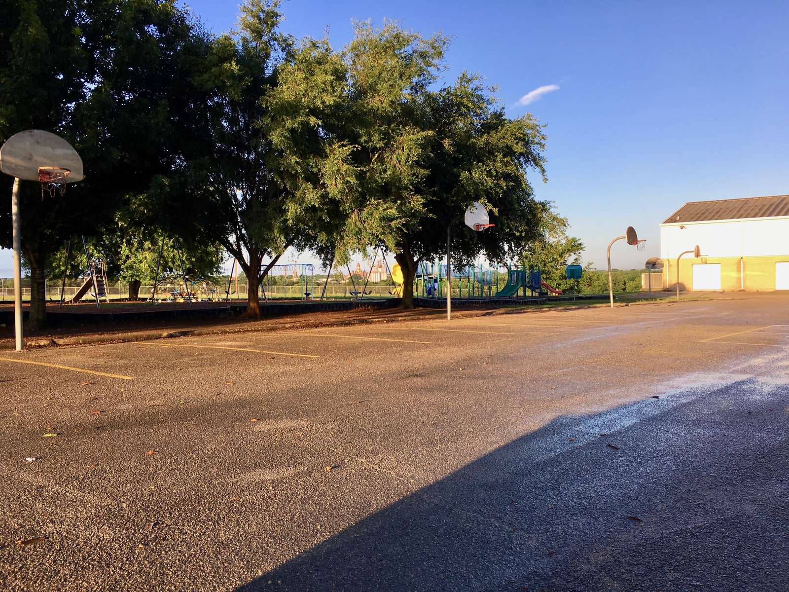 Rent a Basketball Courts (Outdoor) in Lockhart TX 78644