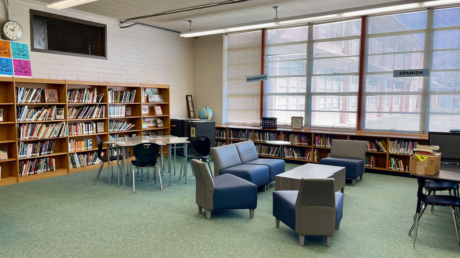 Rent a Library (Small) in Austin TX 78702