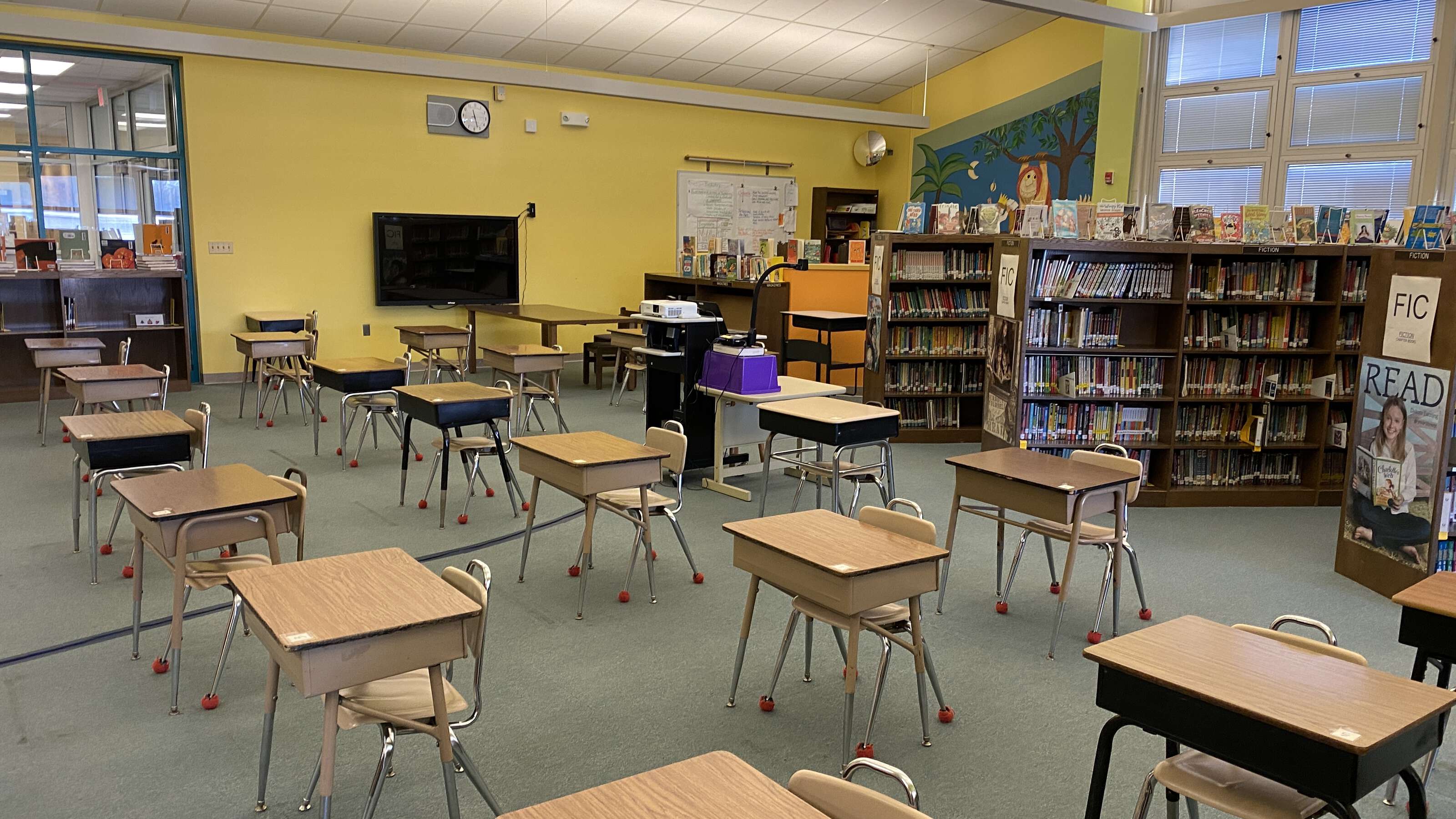 Rent a Library (Small) in Flemington NJ 8822