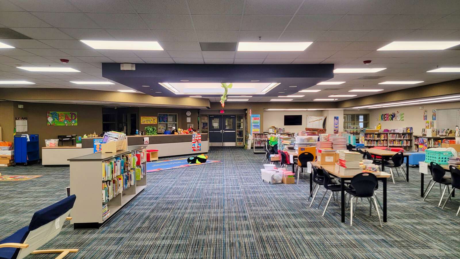 Rent a Library (Small) in Sun City CA 92585