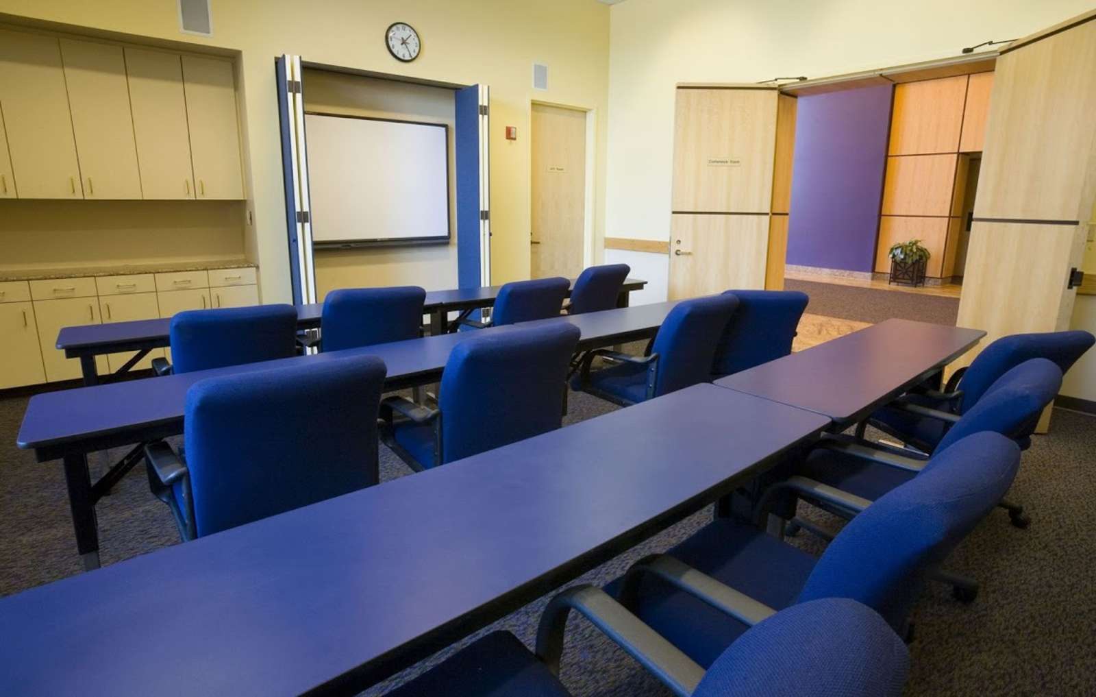 Rent a Conference Room in Baldwin Park CA 91706