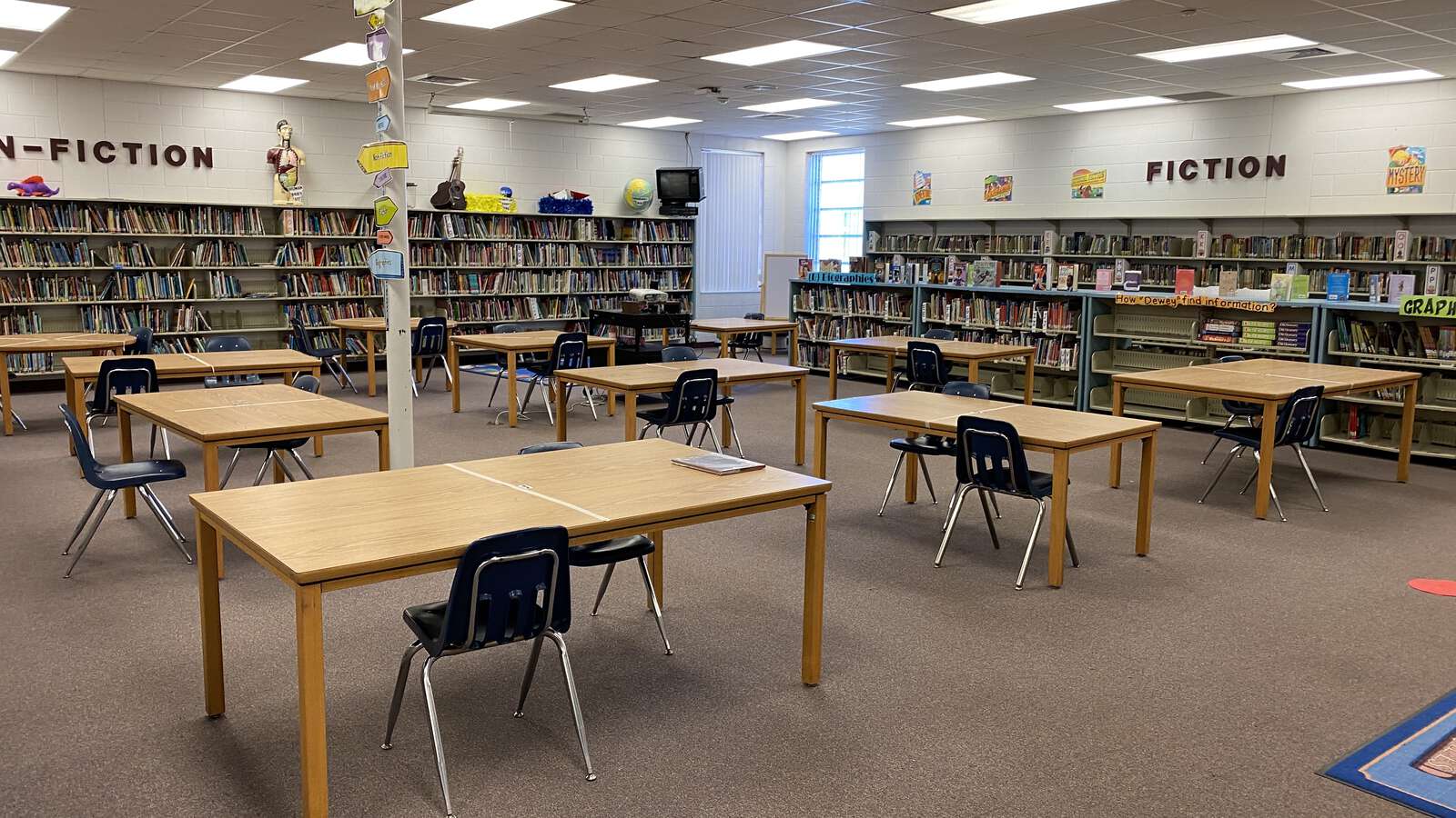 Rent a Library (Small) in Brandon FL 33510