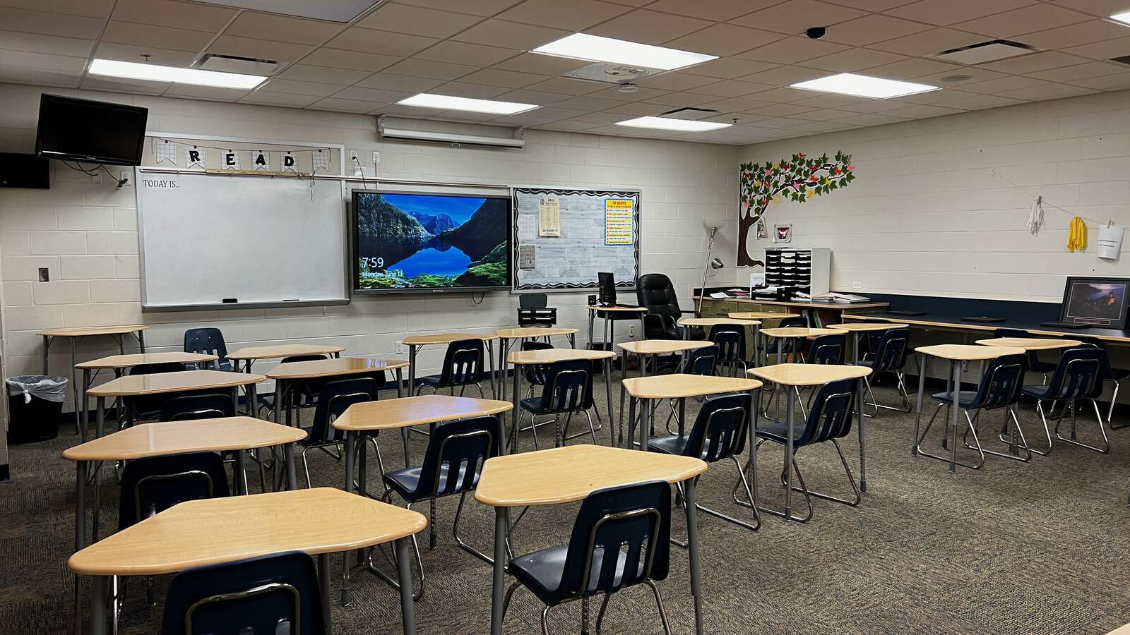 Rent a Classroom (Large) in DeFuniak Springs FL 32433