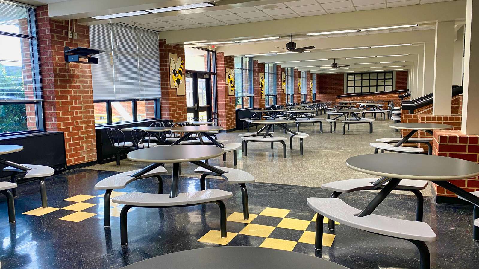 Rent a Cafeteria (Large) in Marshville NC 28103