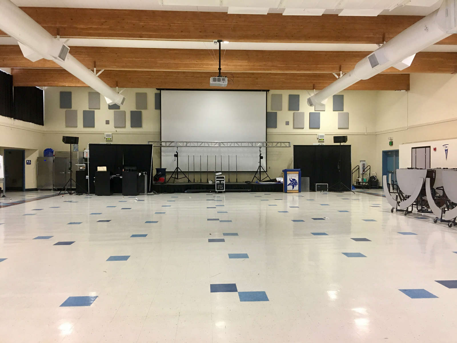 rent-a-cafeteria-large-in-fremont-ca-94538