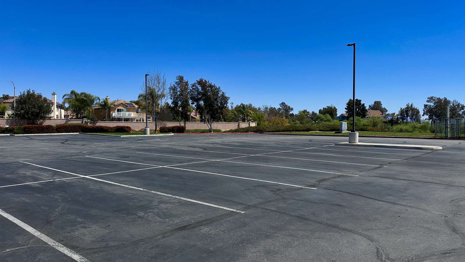 Rent a Parking Lot (Small) in Wildomar CA 92595