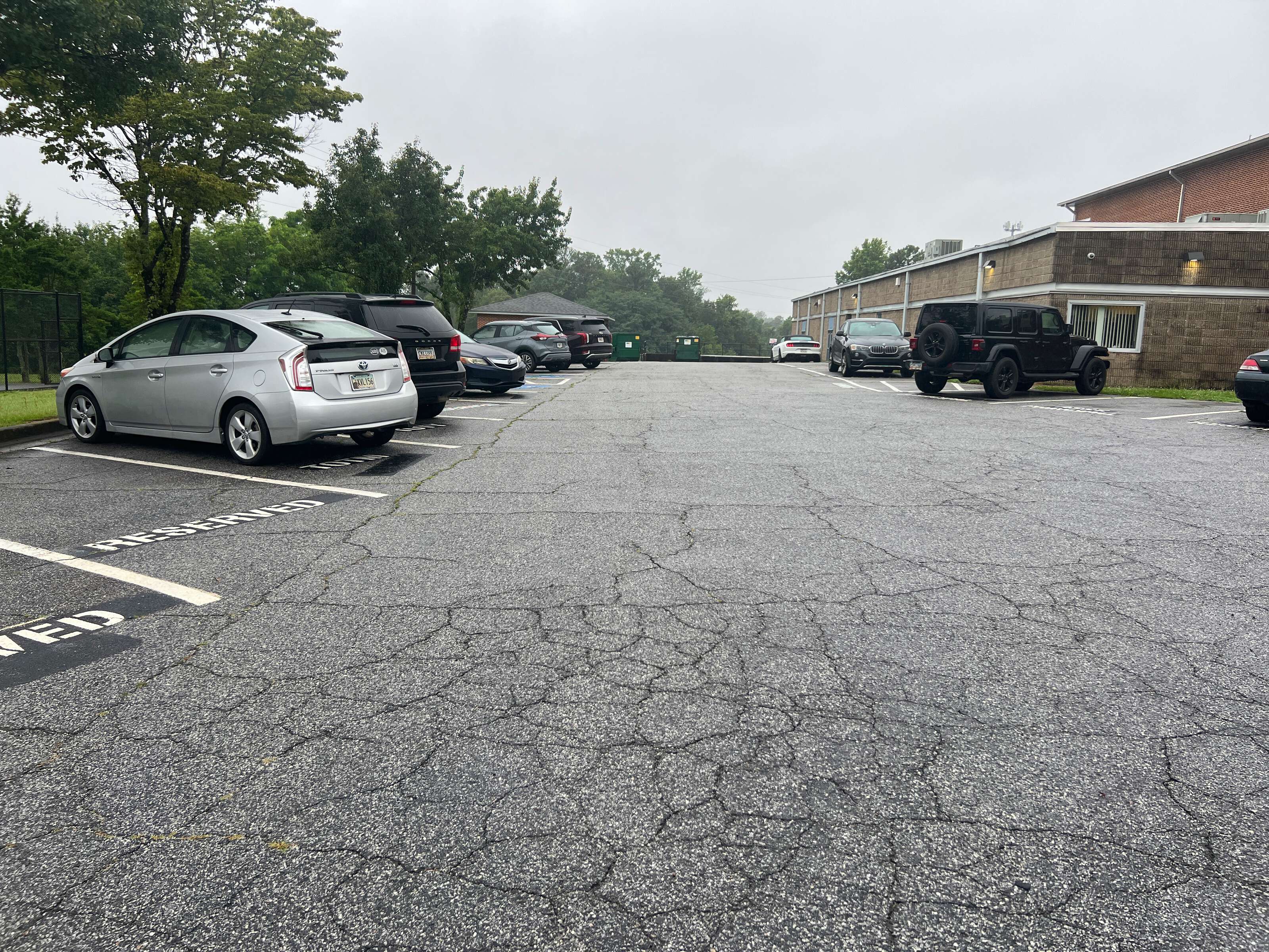 Rent a Parking Lot (Small) in Forest Park GA 30297