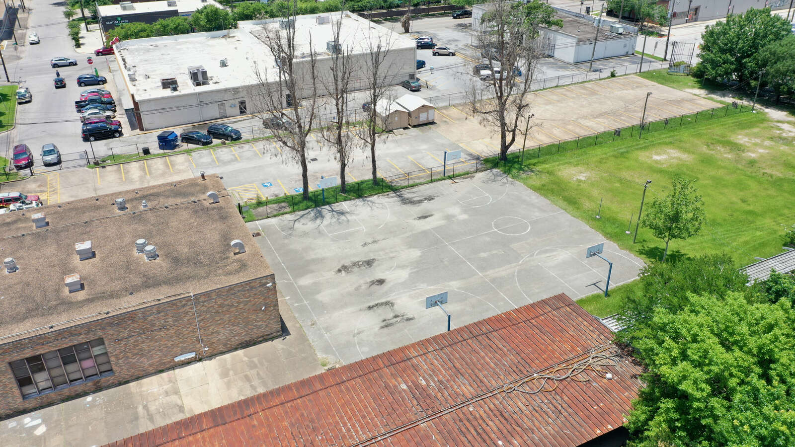 Rent a Basketball Courts (Outdoor) in Houston TX 77008