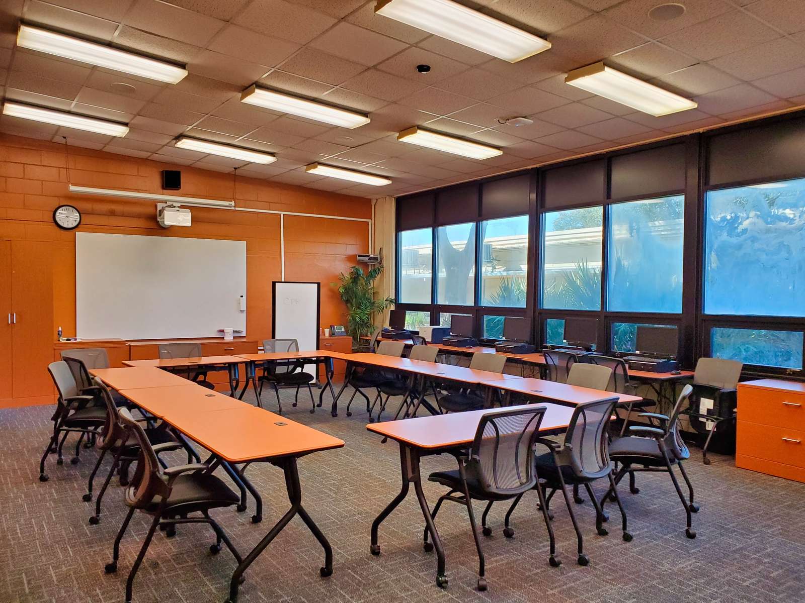 rent-a-classroom-small-in-winter-park-fl-32789