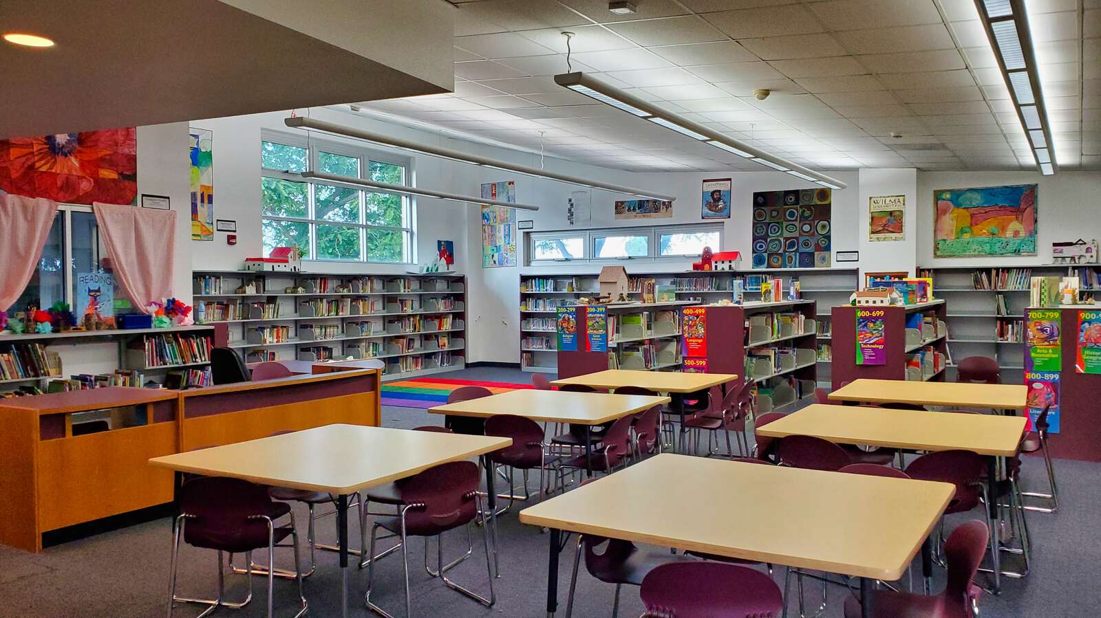 Rent a Library (Small) in San Diego CA 92123