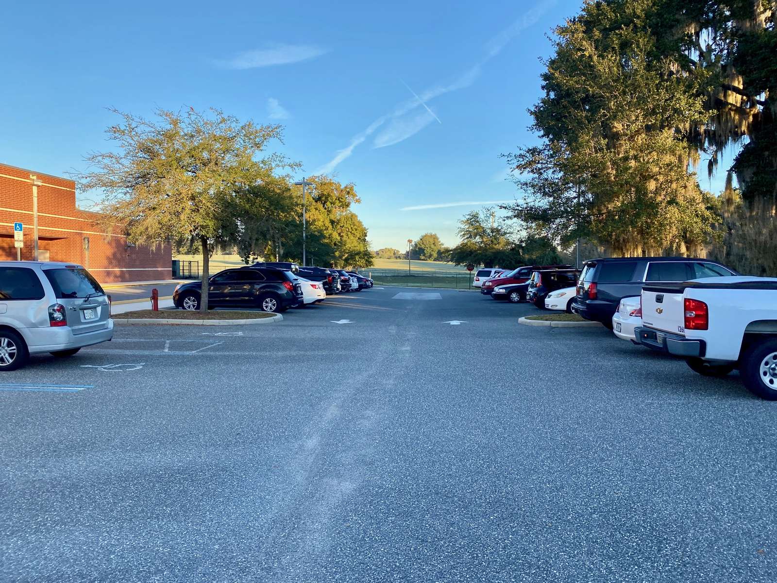 Rent a Parking Lot in HoweyInTheHills FL 34737