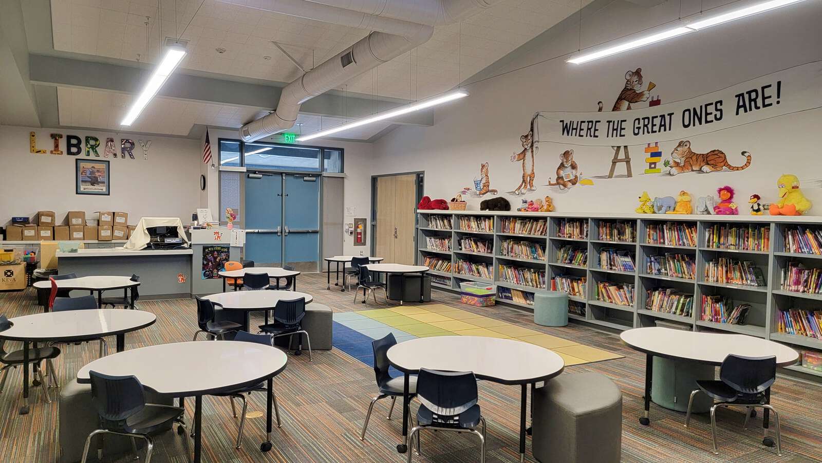 Rent a Library (Small) in Menifee CA 92585