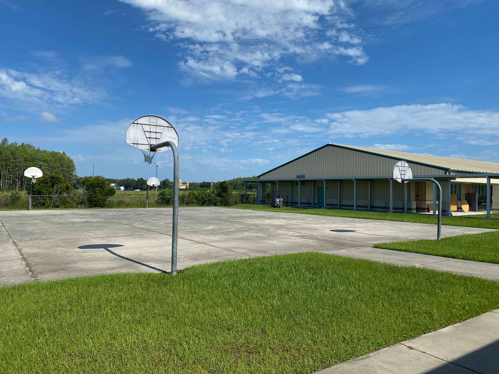 Rent a Basketball Courts (Outdoor) in Kissimmee FL 34741