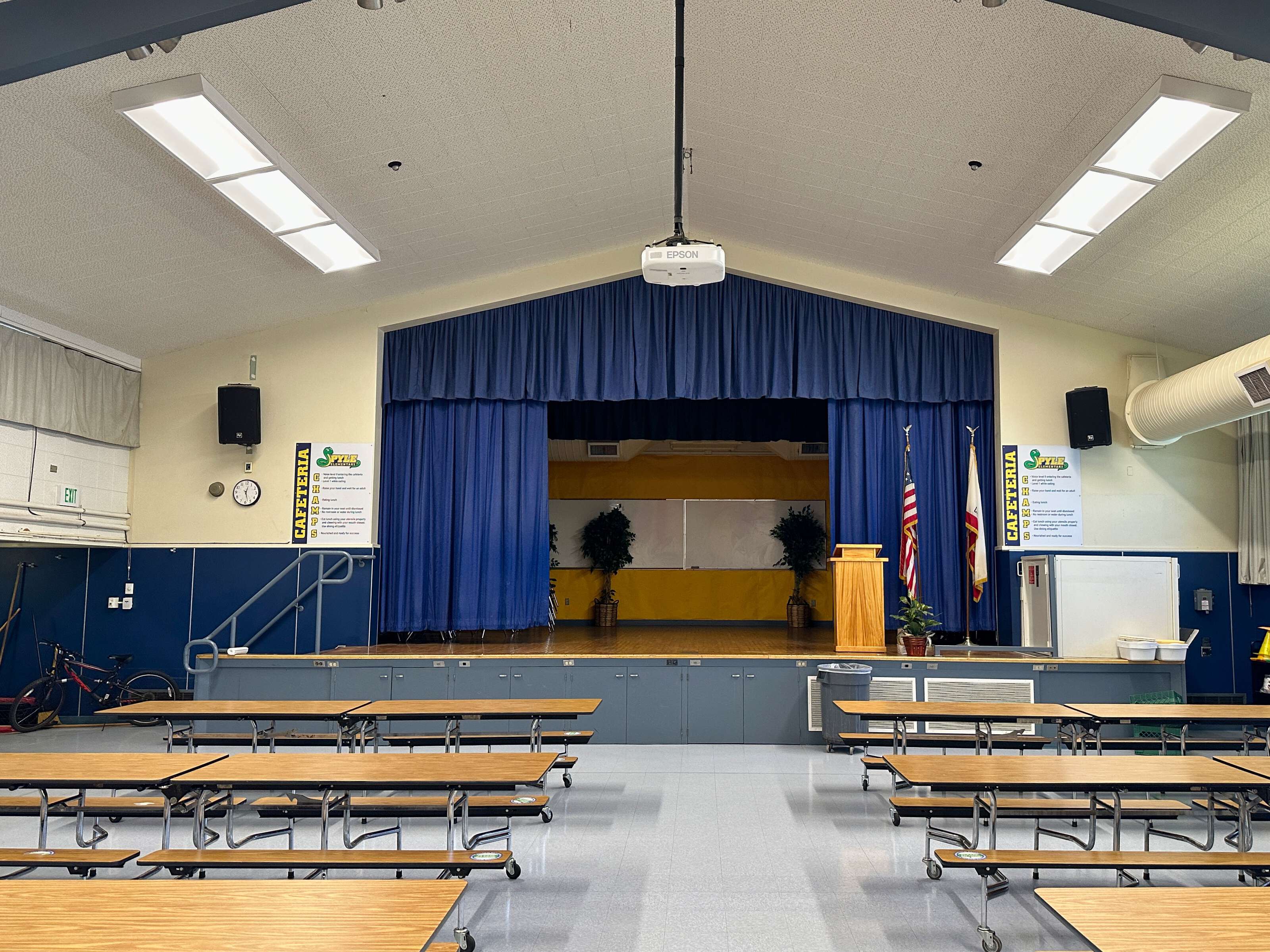 Rent a MPR (Small) in Fresno CA 93726